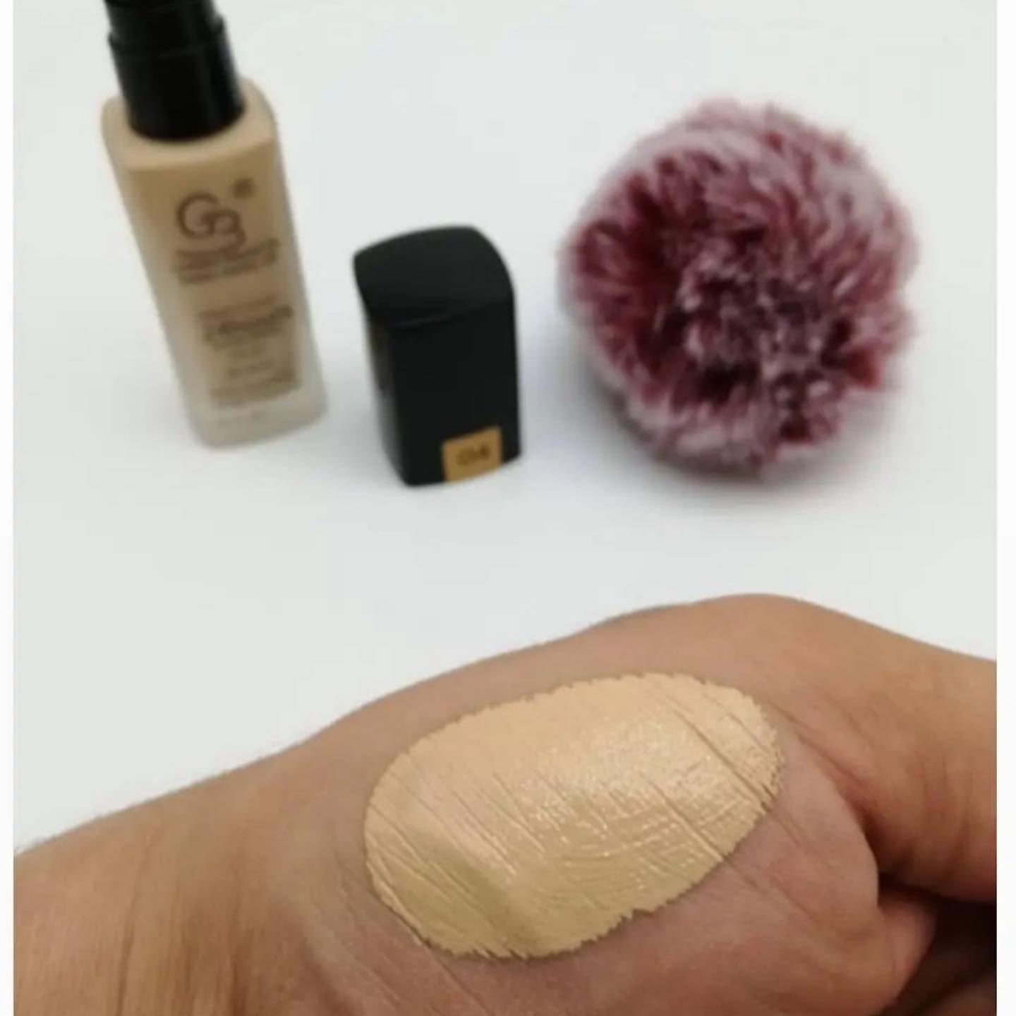 کرمپودر گلدن مود Golden Mood؛ گزینه‌ای مناسب برای تکمیل روتین زیبایی در گروه کرم پودر؛ نمای شماره 6