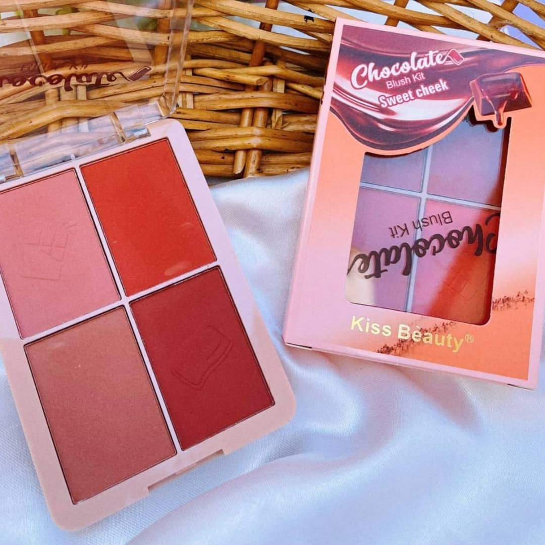 پالت رژگونه 4 رنگ کیس بیوتی kiss beauty؛ انتخاب کاربردی برای روتین روزانه در گروه رژگونه