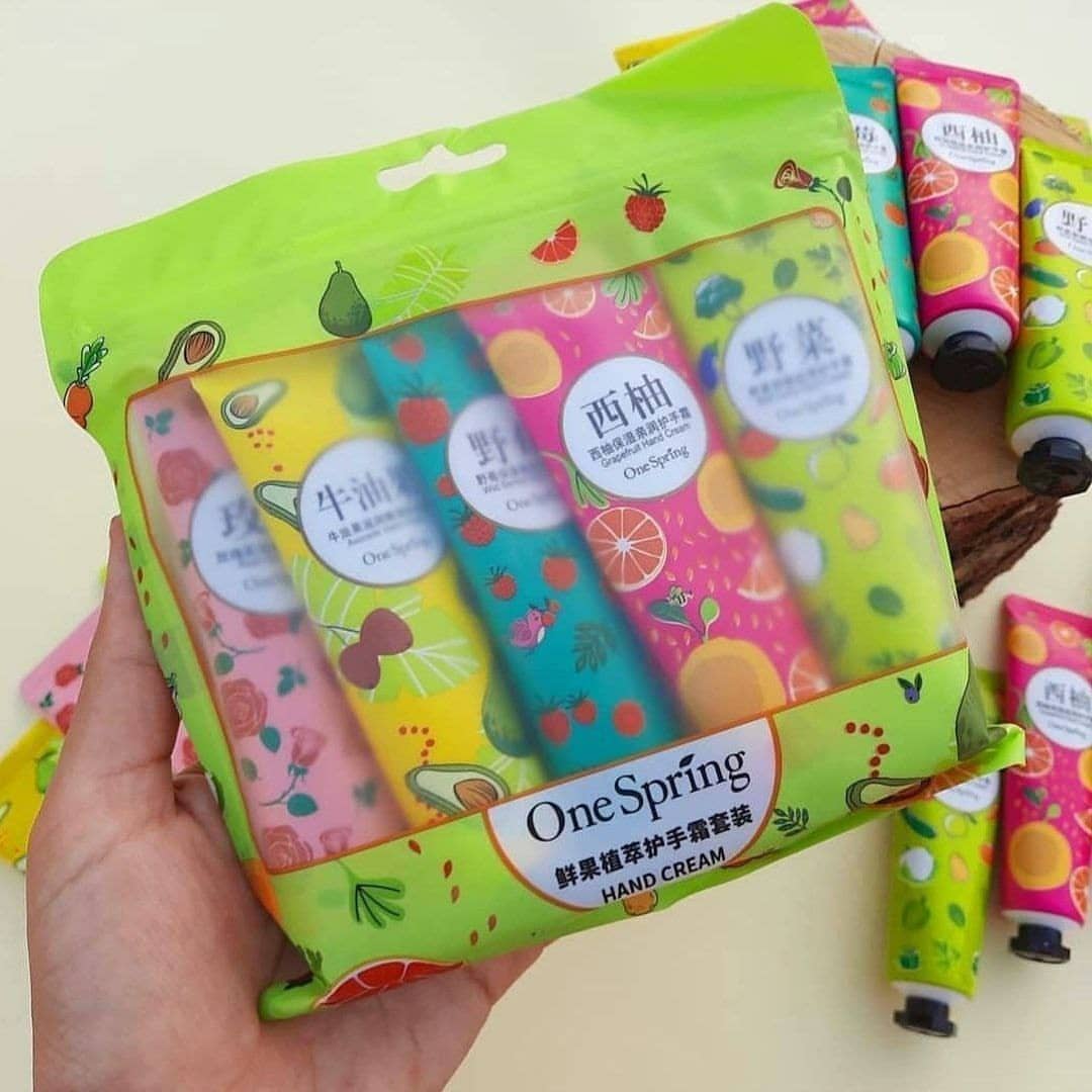 پک کرم مرطوب کننده وان اسپرینگ one spring؛ گزینه‌ای مناسب برای تکمیل روتین زیبایی در گروه مراقبت از پوست