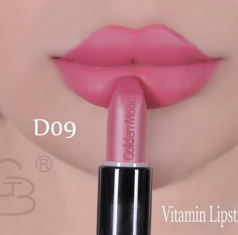 رژلب جامد گلدن مود Golden Mood با تمرکز بر استفاده آسان و نتیجه طبیعی در گروه رژ؛ نمای شماره 18