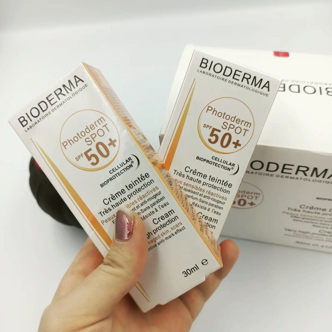 کرم ضدآفتاب بیودرما مدل photoderm spot Bioderma با معرفی دقیق ویژگی‌ها و کاربرد در گروه ضد آفتاب
