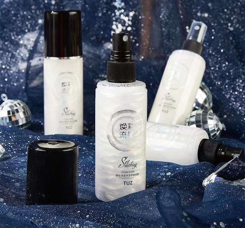 اسپری فیکساتور شاین دار TUZ با معرفی دقیق ویژگی‌ها و کاربرد در گروه شیمر