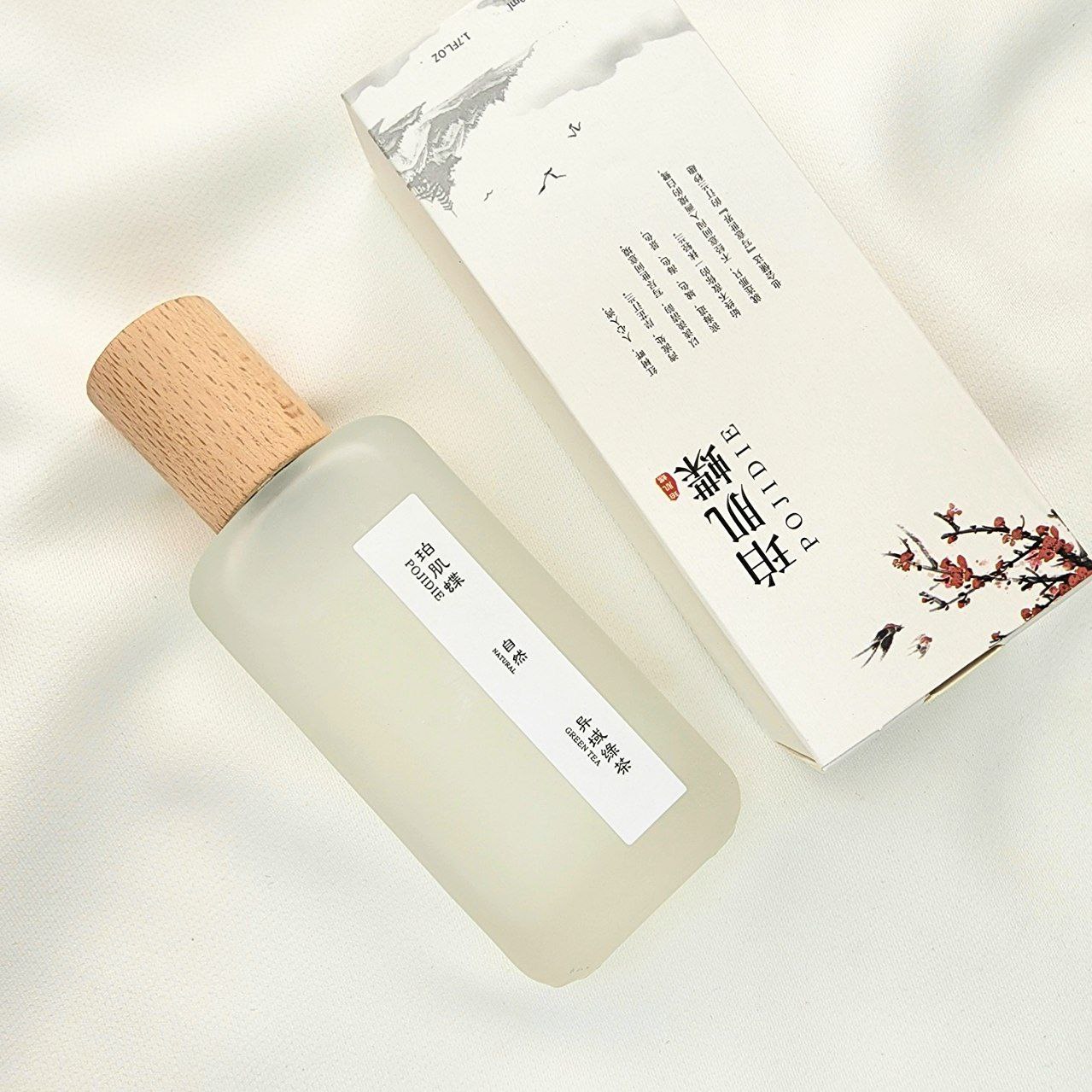 عطر مخصوص ناحیه بکینی؛ انتخاب کاربردی برای روتین روزانه در گروه عطر؛ نمای شماره 3
