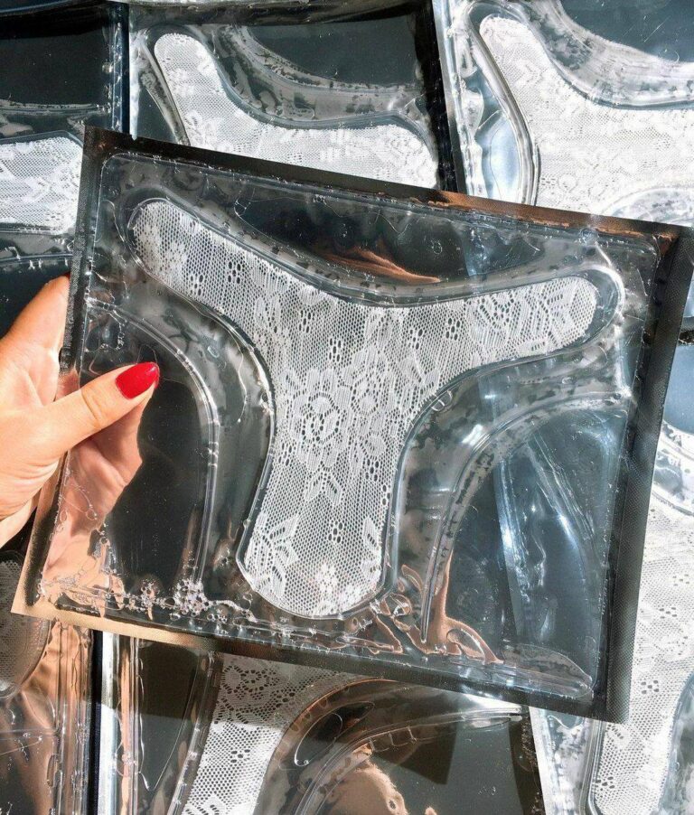 ماسک بکینی سفیدکننده با معرفی دقیق ویژگی‌ها و کاربرد در گروه ماسک؛ نمای شماره 3