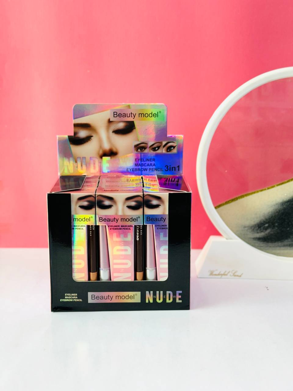 ست سه تیکه ریمل بیوتی مدل Beauty Model؛ گزینه‌ای مناسب برای تکمیل روتین زیبایی در گروه خط چشم؛ نمای شماره 3