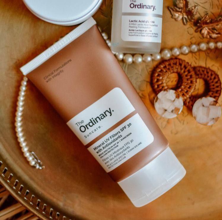کرم ضد آفتاب SPF30 اوردینری ordinary؛ انتخابی متناسب با مراقبت و زیبایی روزمره در گروه ضد آفتاب؛ نمای شماره 3