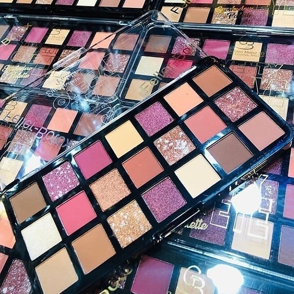 سایه 21 رنگ گلدن مود Golden Mood؛ انتخابی متناسب با مراقبت و زیبایی روزمره در گروه سایه