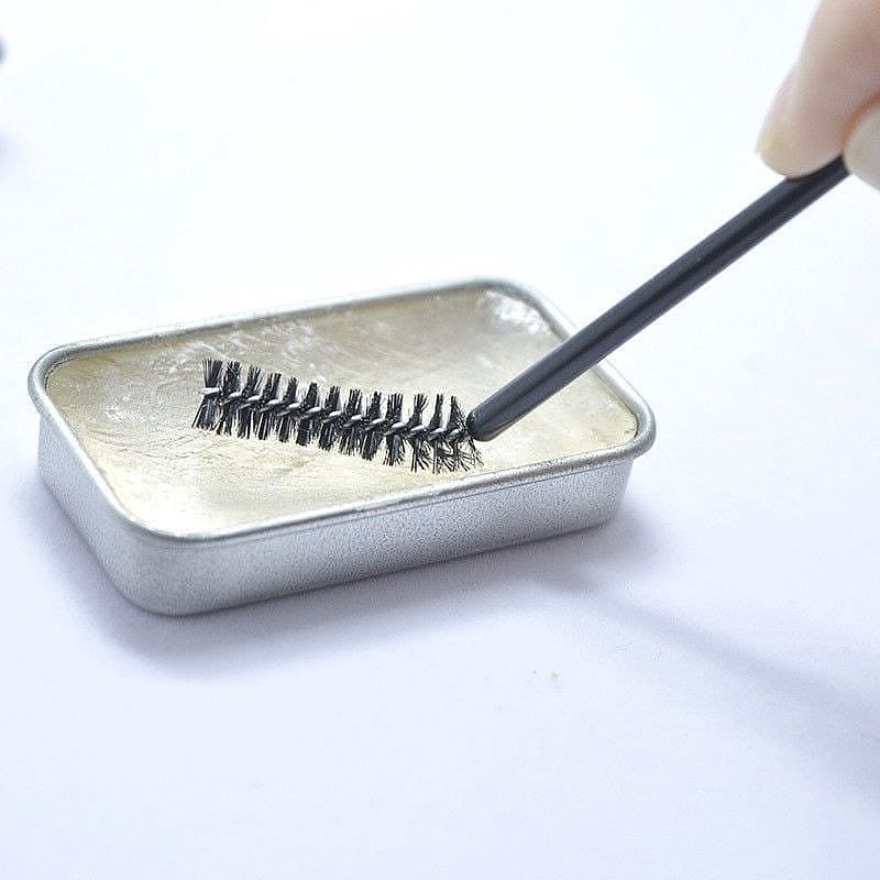 صابون ابرو؛ انتخاب کاربردی برای روتین روزانه در گروه آرایش چشم و ابرو؛ نمای شماره 3